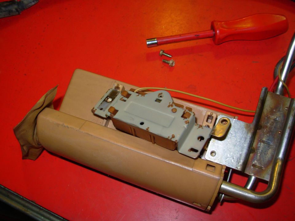 Flip the sender for access to its clips.