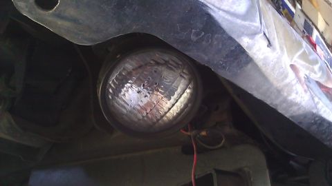 2000 Ford Excursion - Will be moved to shine back more - this was a 'test' location.