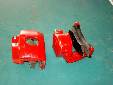 1995 Ford F-150 - new calipers painted up.