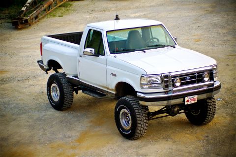 1995 Ford F-150 - all photos of the truck were shot by both my buddies Arash Kassa and Elija Bowman. Thanks guys.
