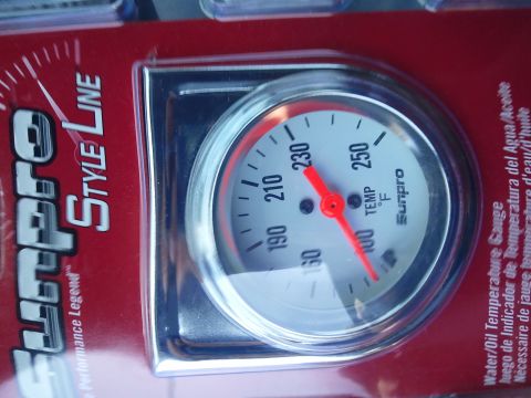 1982 Ford Bronco - Sunpro oil temperature gauge, part of the Style Line series.