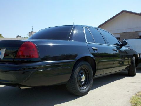 2000 Ford Crown Victoria