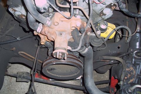 1988 Ford Bronco - Engine water pump and pulley assembly shown in detail.
