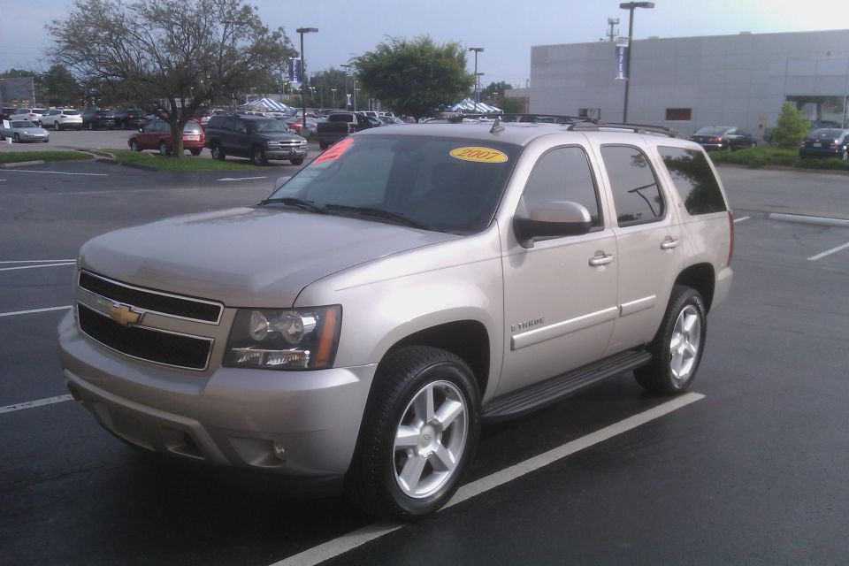 Silver 2007 Chevrolet Tahoe parked in a lot