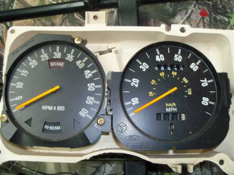 1979 Ford Ranchero - '77-'79 Ranchero GT Tach and speedo