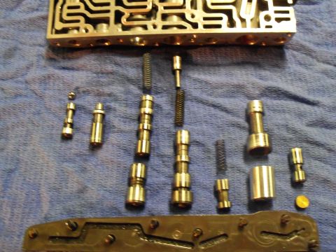 1979 Ford Ranchero - C6 valve body B&M Transpak shift kit installation