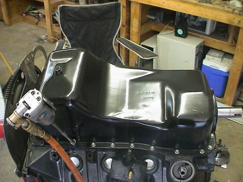 1979 Ford Bronco - Lets see whats in here