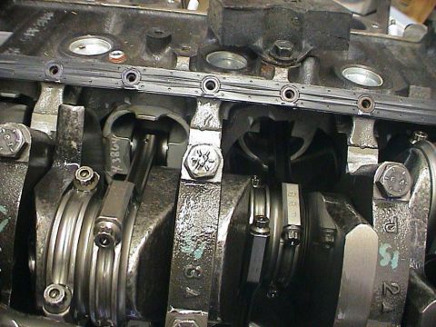 1979 Ford Bronco - Eagle H beams and ARP bolts