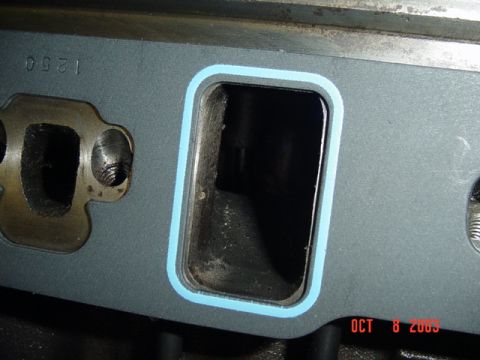 1989 Ford Bronco - These intake ports are pretty big