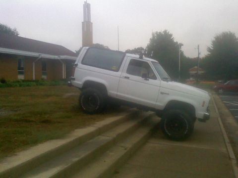 1988 Ford Bronco II photo