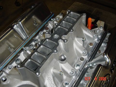 1989 Ford Bronco - Big openings for the uppers..they are CNC port matched
