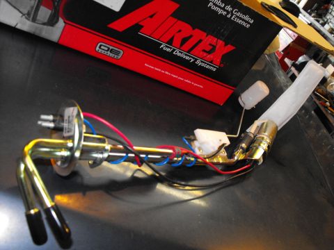 1986 Ford Bronco - My fuel gauge has been wonkers since the day I bought this Bronco. Scored this Airtex sending unit AND in-tank fuel pump with new strainer…