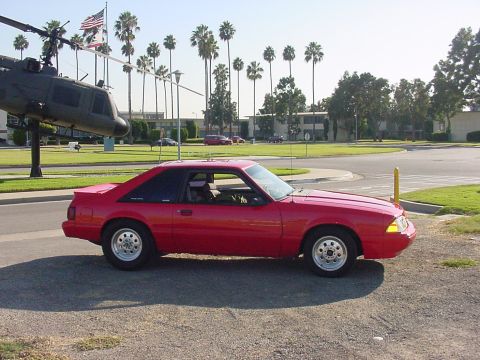 1992 Ford Mustang photo