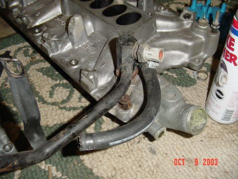 1989 Ford Bronco - Big ol ECT/heater hose/Throttle body coolant thingy