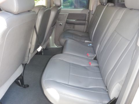 2007 Dodge 2500 photo