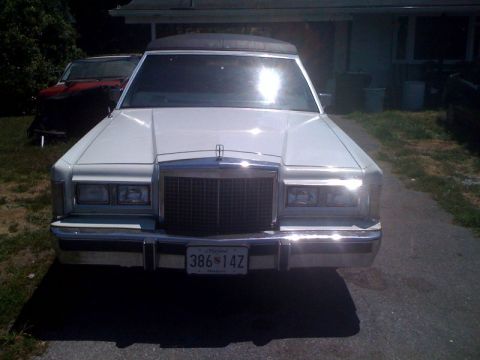1985 Lincoln Town Car photo