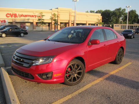 2010 Ford Fusion photo