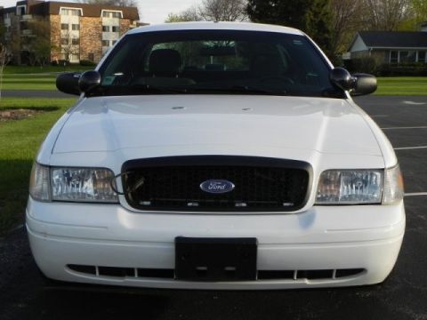 2006 Ford Crown Victoria photo