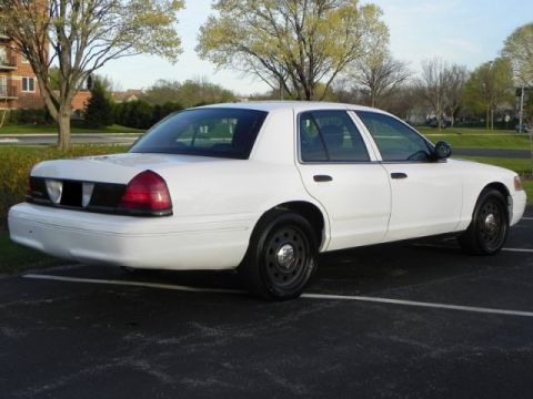2006 Ford Crown Victoria photo