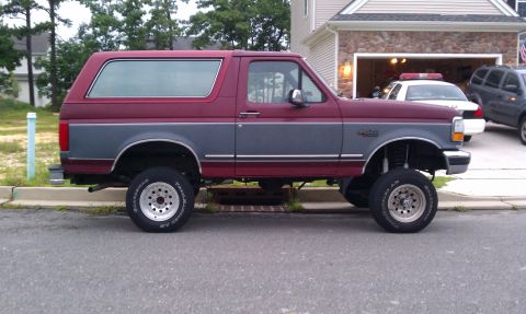 1993 Ford Bronco photo