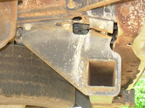 1997 Chevrolet Silverado 3500 - While straightening the rear bumper, I noticed this. I have no idea how he managed to break a factory Cl.IV receiver and NOT rip it out of…