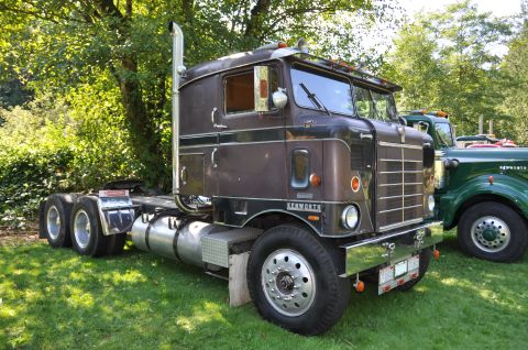 1959 Kenworth W900A “CC925”