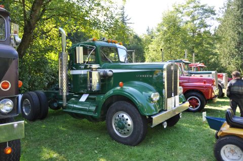 1959 Kenworth W900A “CC925”