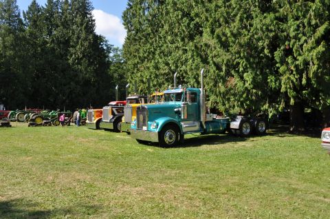 1959 Kenworth W900A “CC925”