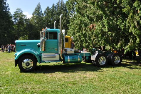 1959 Kenworth W900A “CC925”