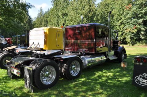 1959 Kenworth W900A “CC925”