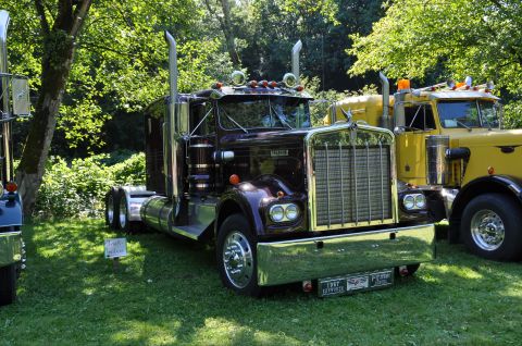 1959 Kenworth W900A “CC925”