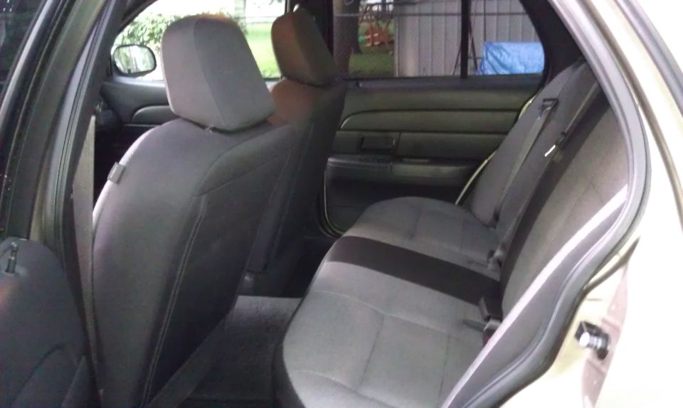 Interior rear seats of a 2007 Ford Crown Victoria