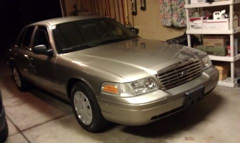 2007 Ford Crown Victoria - The first shot on it's first night home. I've since removed the front license plate frame.