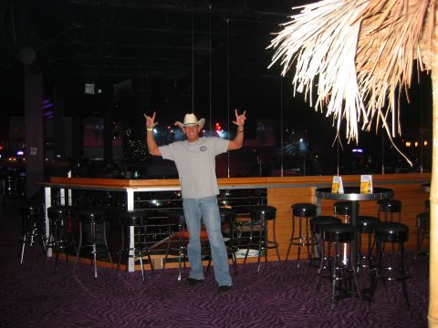 1989 Ford Bronco - Wild Bill's Atlanta...supposedly the biggest bar in the southeast...I believe it, this place is HUGE