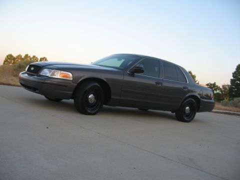 1999 Ford Crown Victoria photo