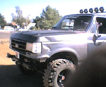 1987 Ford Bronco - starting the new look