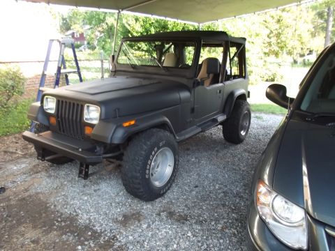 1993 Jeep Wrangler photo