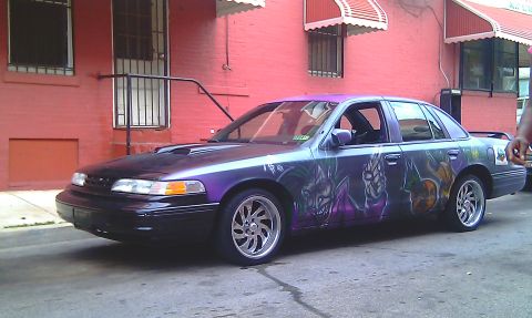 1995 Ford Crown Victoria photo