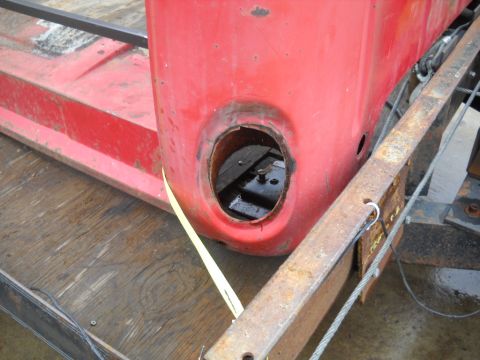 1954 Ford F-100 - 8-13-2011: It does have some rust. I'm going to have replace the cab corners and the lower door jambs.