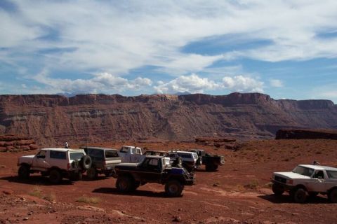 1990 Ford Bronco - On top of Hurrah Pass