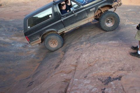 1990 Ford Bronco - Shawn's learning that Slickrock is not slick and provides great traction