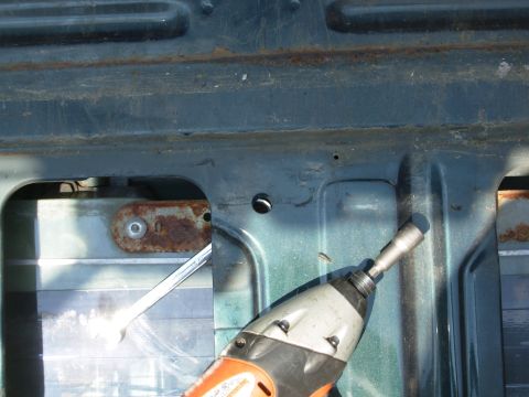1983 Ford Bronco - The R nuts are covered by the structure, so a ratcheting boxend is the easiest tool to get at them. Alternatively, this hole could be enlar…