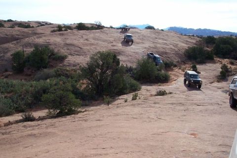 1990 Ford Bronco - Snaking along Golden Spike