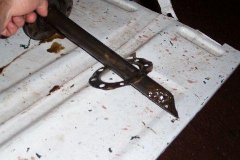 1990 Ford Bronco - Dave's 2nd broken rear shaft