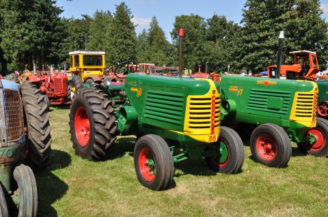 1959 Kenworth W900A “CC925”