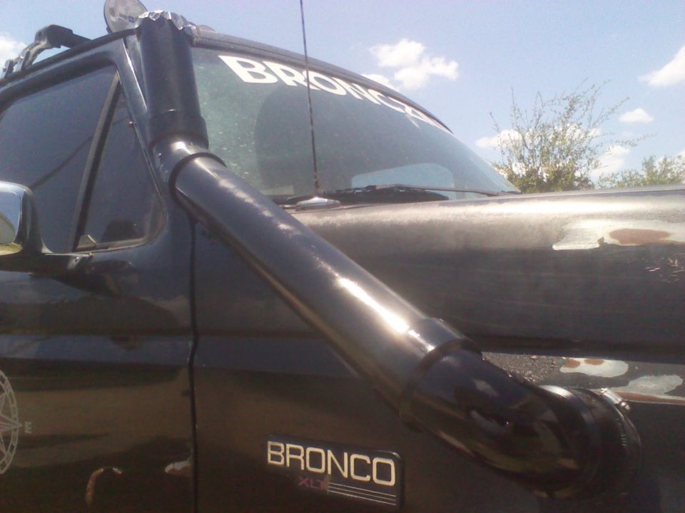 1995 Ford Bronco “Bronzilla”