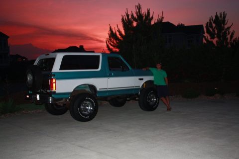 1994 Ford Bronco photo