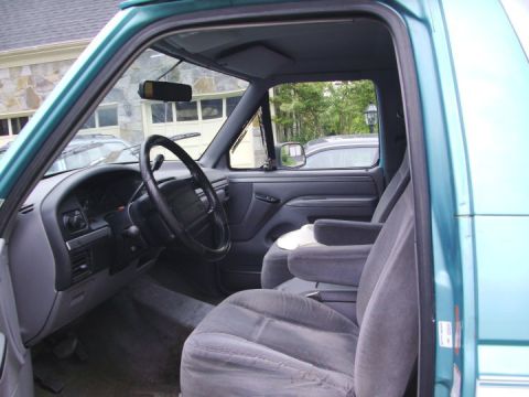 1994 Ford Bronco photo