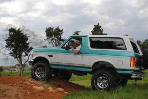 1994 Ford Bronco photo
