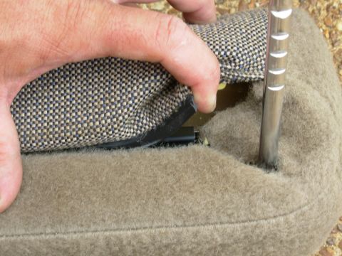 1994 Ford Crown Victoria - Pull the seams apart and unwrap the foam with the upholstery from the headrest frame.